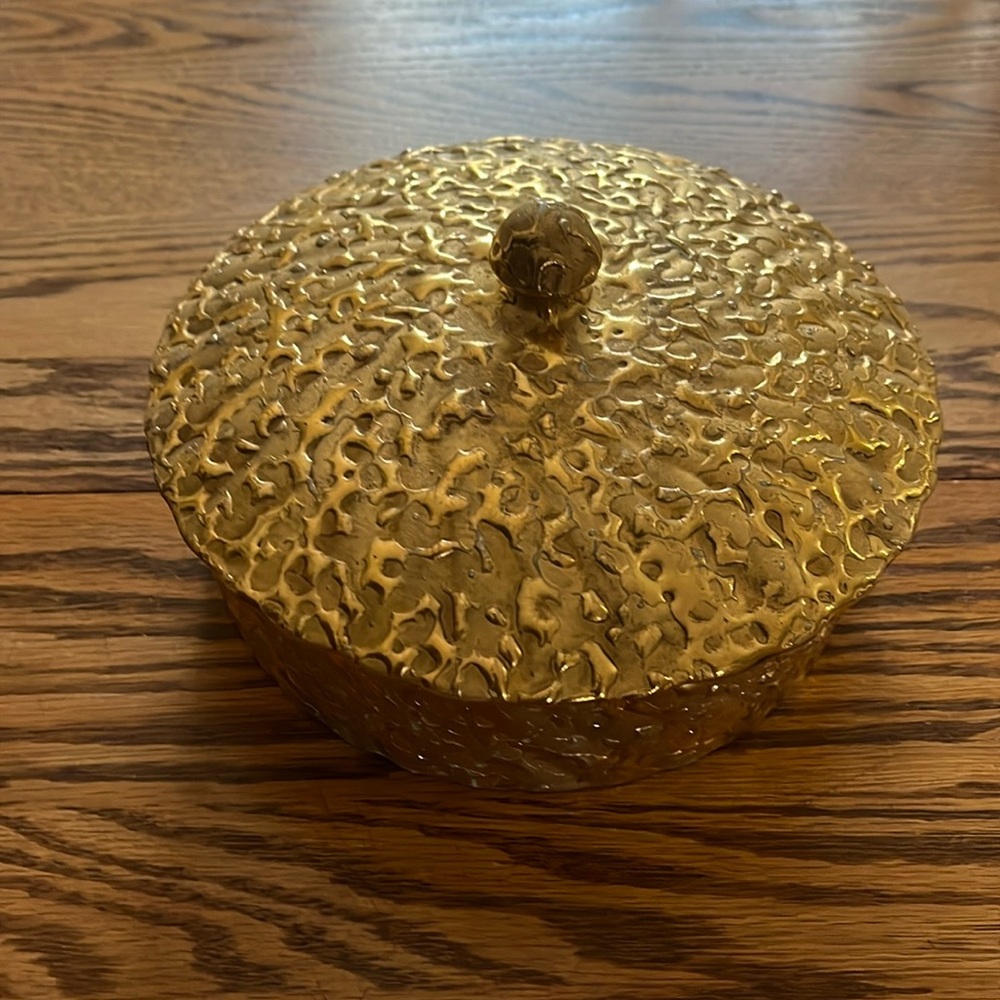Vintage weeping gold container